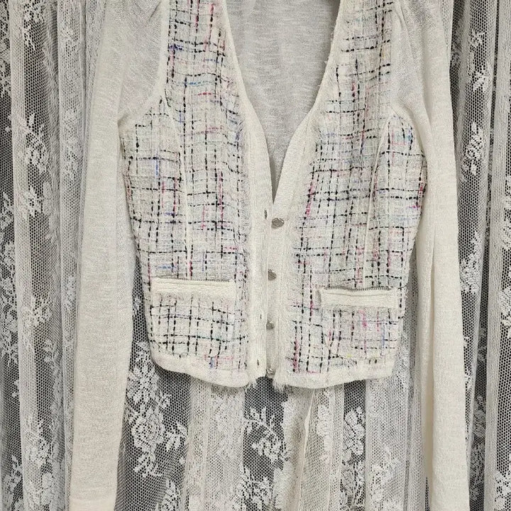 [BUNJANG] White Tweed Long-Sleeve Cardigan / 화이트 트위드 긴팔 가디건