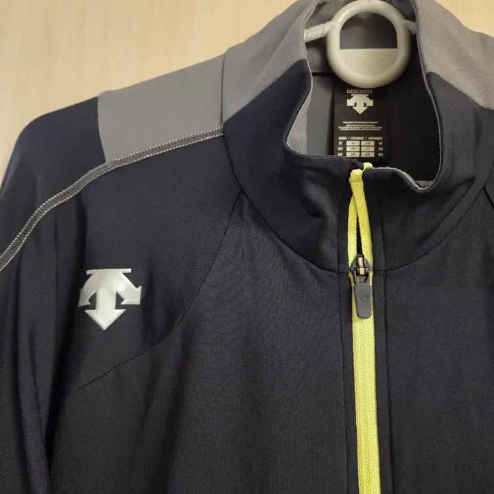 [BUNJANG] Descente Men&