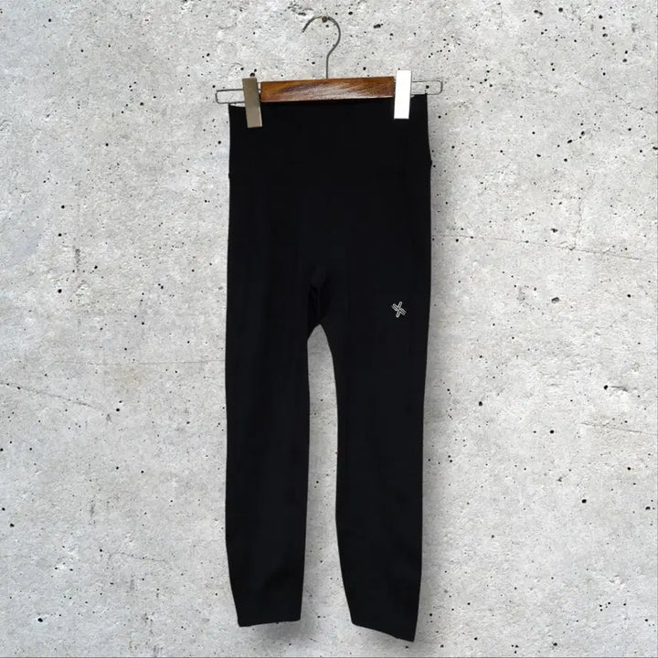 [BUNJANG] Xexymix Leggings (M) / 젝시믹스 레깅스 (M)