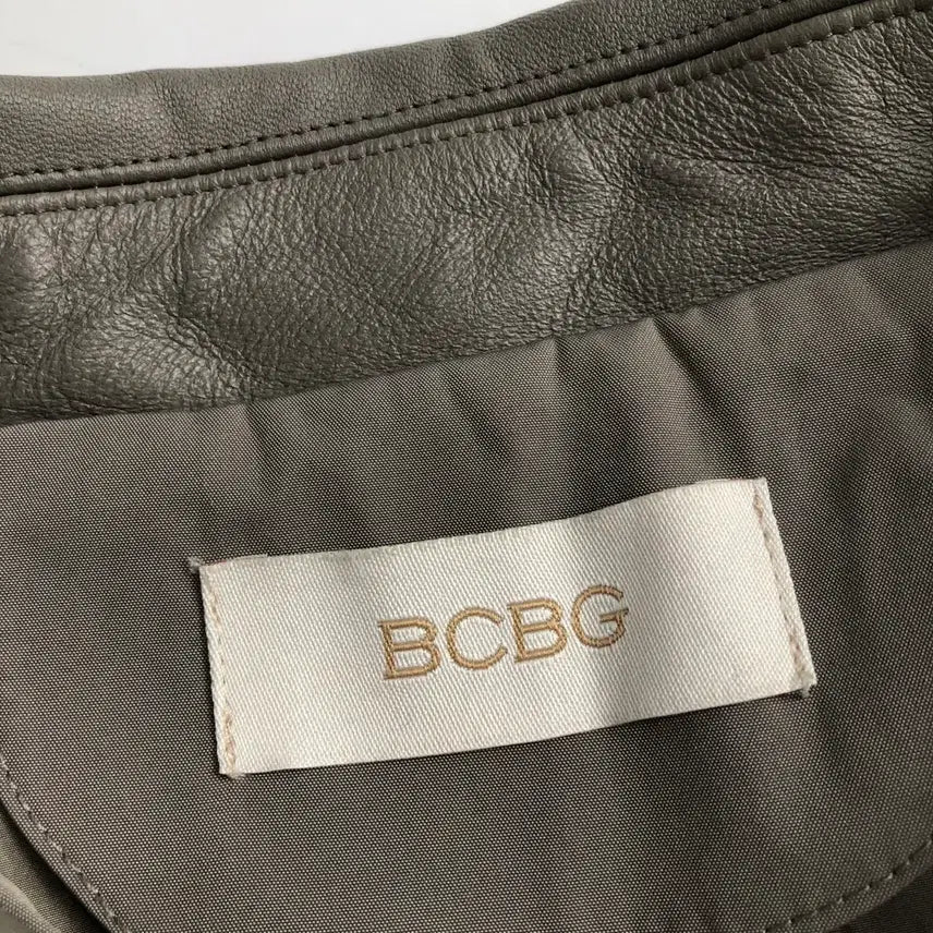 [SOLD OUT] BCBG 양가죽 배색 숏 자켓