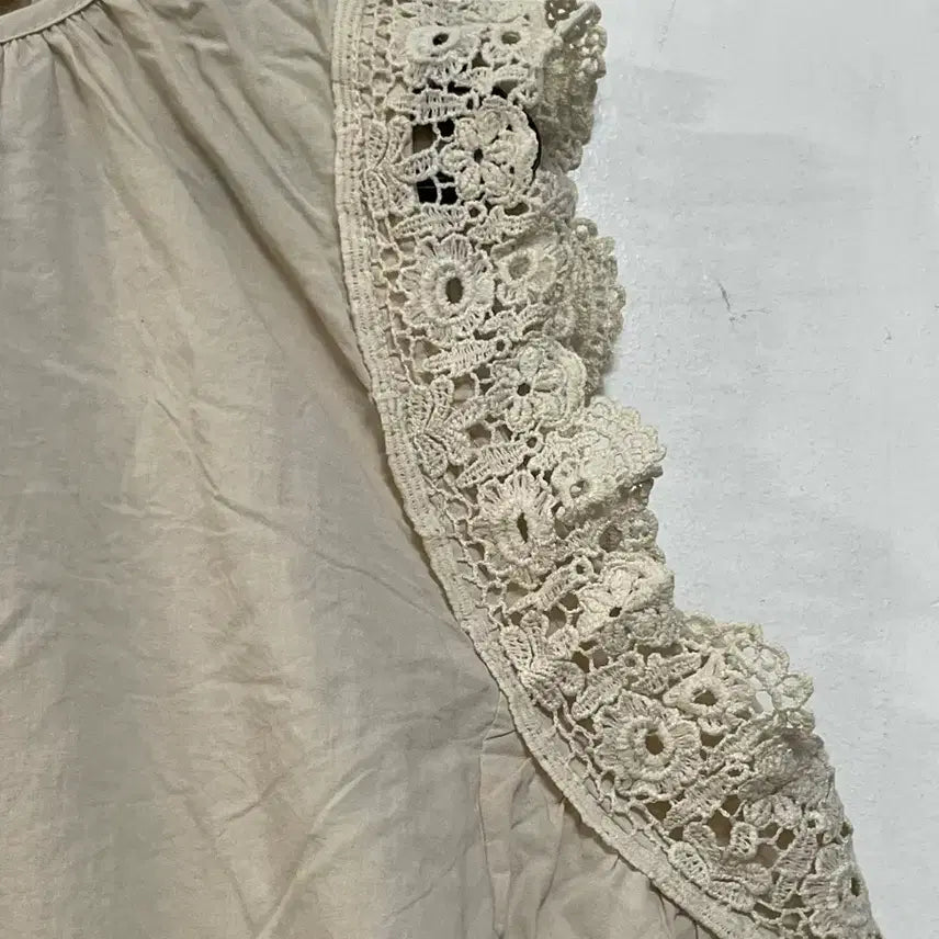 [BUNJANG] LOVE N SHOW Lace Blouse / 특가새)N6168 LOVE N SHOW 자수레이스배색 블라우스.면