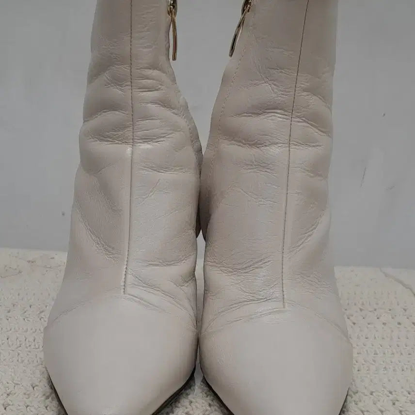 [BUNJANG] Suecomma Bonnie Leather Ankle Boots / 슈콤마보니  가죽앵클부츠 235