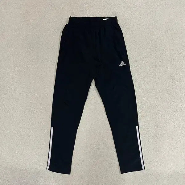 [BUNJANG] Adidas Training Pants (Size 150) / 150 아디다스 트레이닝복 바지 하의 하계용 B.1179