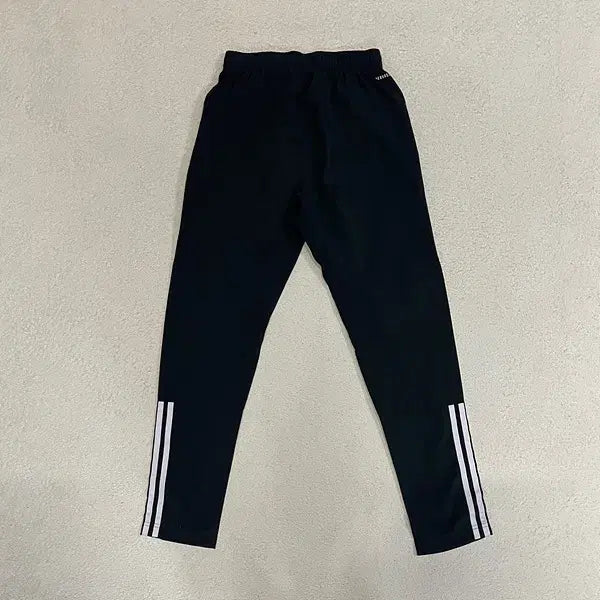 [BUNJANG] Adidas Training Pants (Size 150) / 150 아디다스 트레이닝복 바지 하의 하계용 B.1179