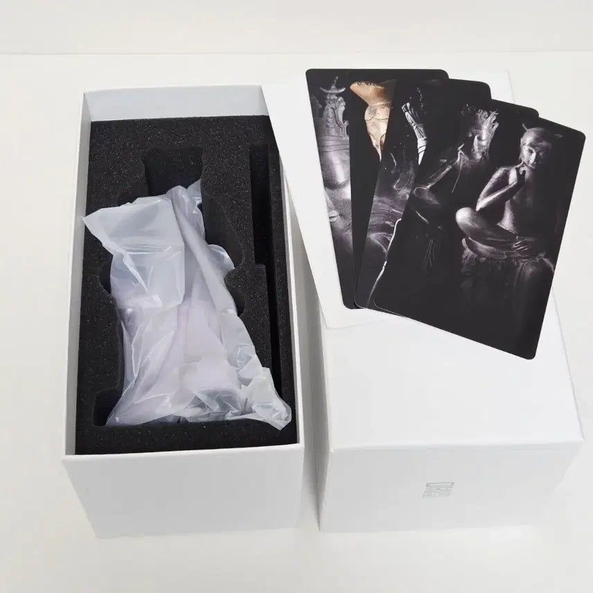 [SOLD OUT] 뮷즈 반가사유상 퍼플