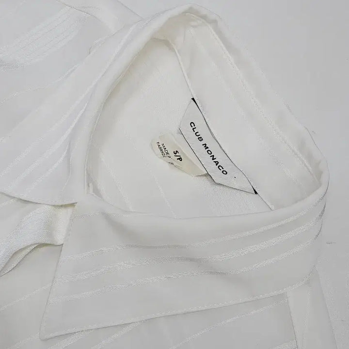 [BUNJANG] Club Monaco White Striped Shirt / 클럽모나코 화이트 스트라이프 셔츠