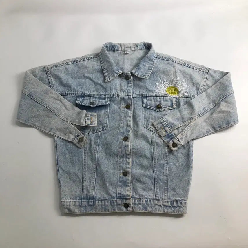 [BUNJANG] Denim Jacket Sunflower Embroidery / 데님 청자켓 해바라기 자수