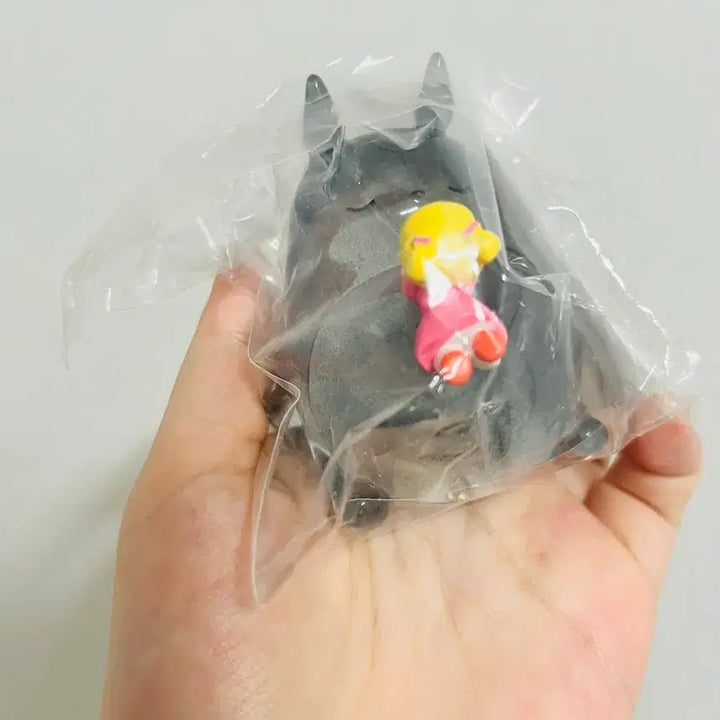 [BUNJANG] Ghibli Totoro Mini Crystal Mood Lamp / 지브리 토토로 미니 크리스탈 무드등 팝니다