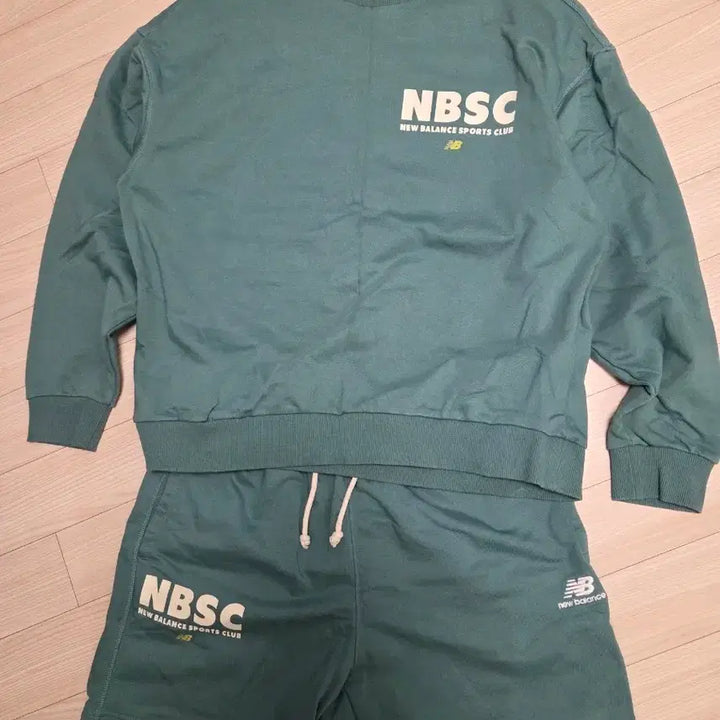 [SOLD OUT] [무료배송]뉴발란스 NBSC 맨투맨 반바지 셋업 남자105