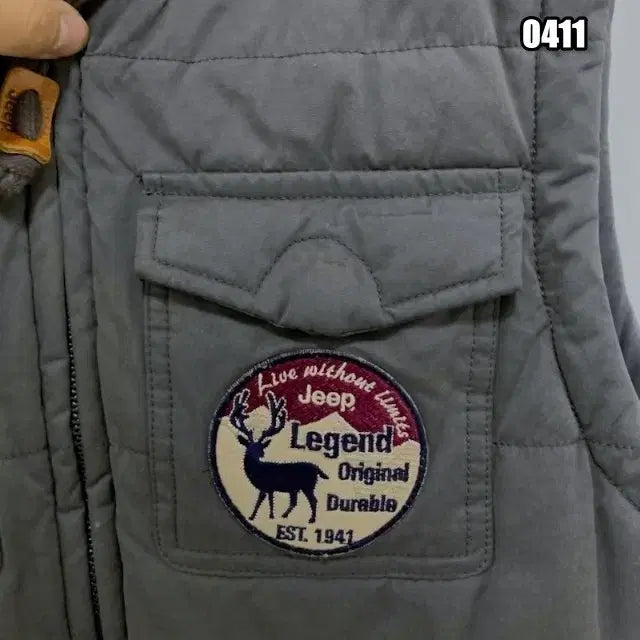 [BUNJANG] M Jeep Multi Logo Hooded Vest Padded / M 지프 멀티 로고 후드 조끼 패딩