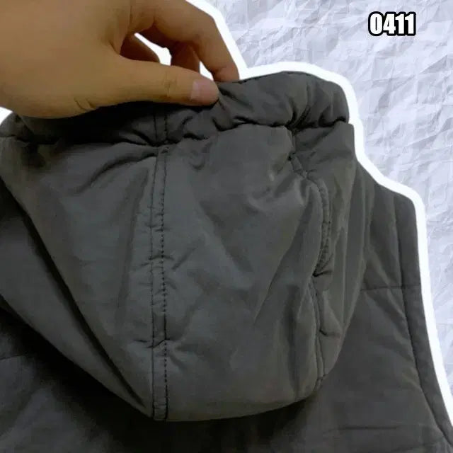 [BUNJANG] M Jeep Multi Logo Hooded Vest Padded / M 지프 멀티 로고 후드 조끼 패딩