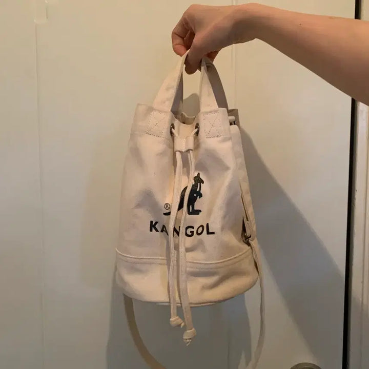 [BUNJANG] Kangol Canvas Bucket Bag Ivory / 캉골 캔버스 복조리백 아이보리