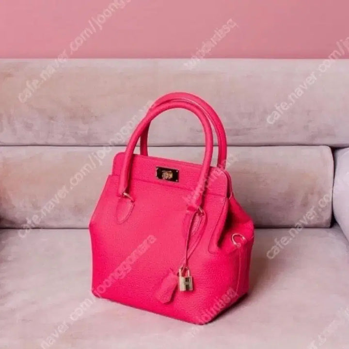 [BUNJANG] Yael Milk Carton Bag Hot Pink / 야엘 우유곽백 핫빙크