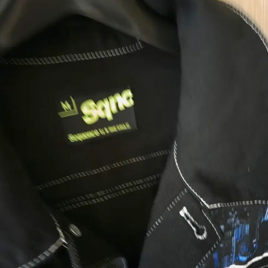 [BUNJANG] SEQUENCE Black Denim Jacket / SEQUENCE 블랙 데님 자켓 프린팅