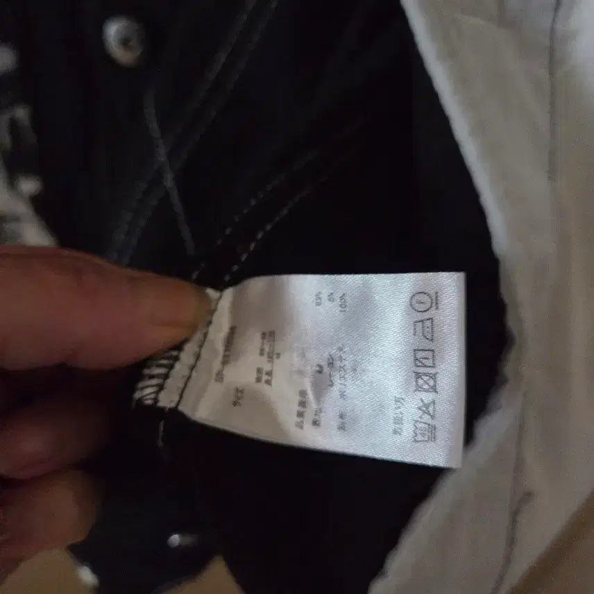 [BUNJANG] SEQUENCE Black Denim Jacket / SEQUENCE 블랙 데님 자켓 프린팅
