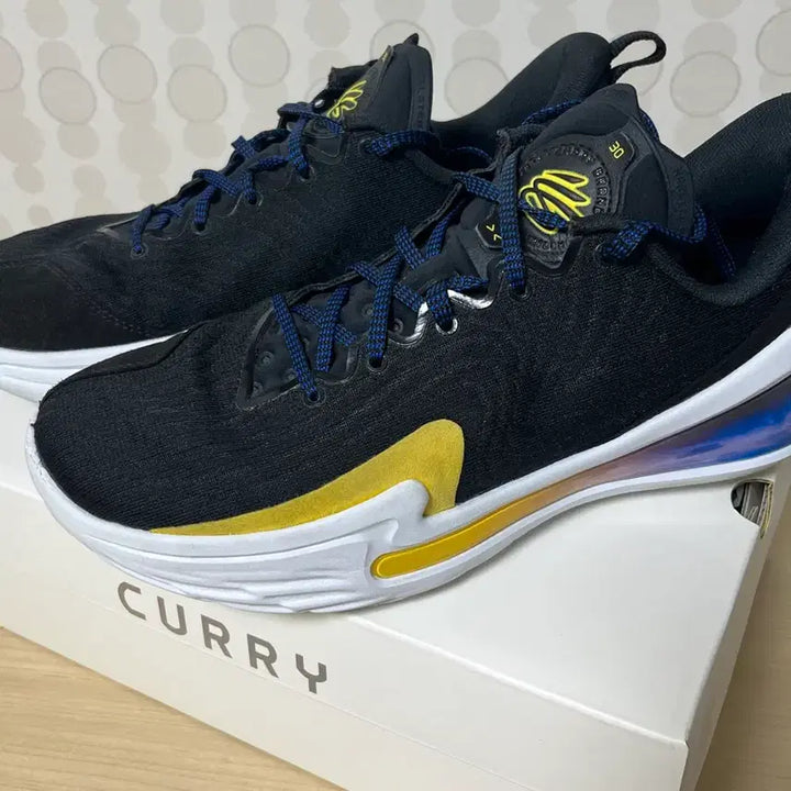 [BUNJANG] Under Armour Curry 12 Black Team Royal Basketball Shoes / 언더아머 커리 12 블랙 팀 로얄 농구화