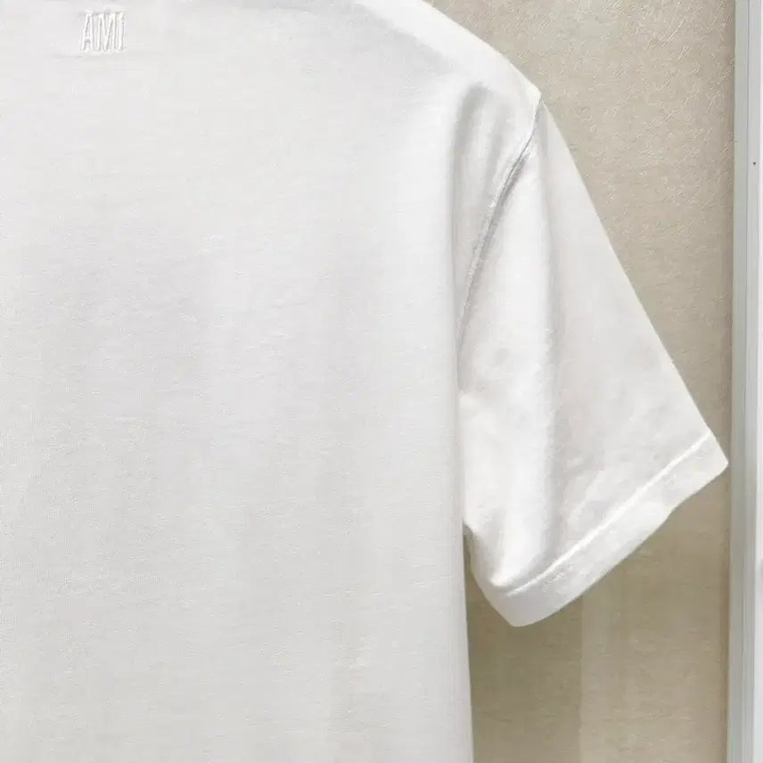 [BUNJANG] AMI Paris White Short Sleeve T-shirt / 아미 프랑스 파리  반팔티 화이트 M