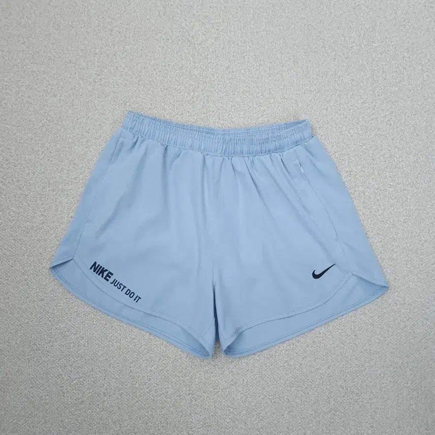 [SOLD OUT] (L)나이키 여성 반바지 쇼츠 팬츠 운동 헬스 런닝 W2841