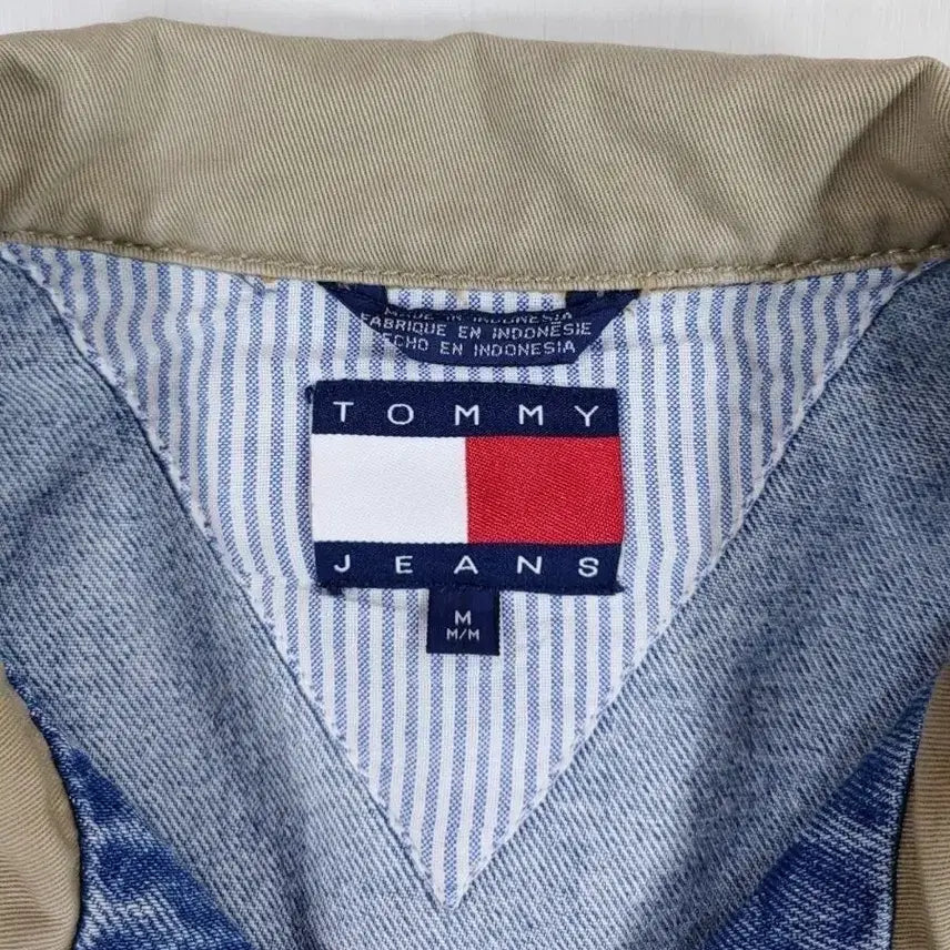 [BUNJANG] Tommy Hilfiger Vintage Denim Jacket / 90년대 타미힐피거 오버핏 올드스쿨 데님자켓 M
