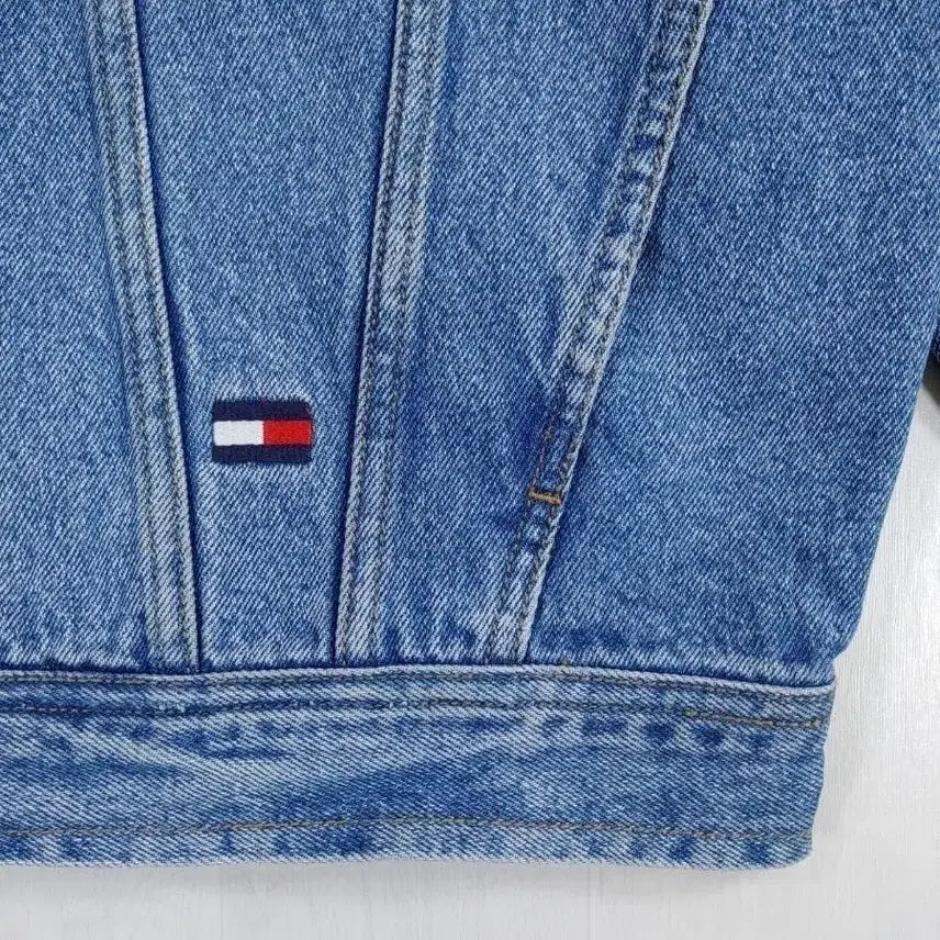 [BUNJANG] Tommy Hilfiger Vintage Denim Jacket / 90년대 타미힐피거 오버핏 올드스쿨 데님자켓 M