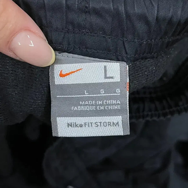 [BUNJANG] Nike Black Windbreaker Training Pants / [정품/L] 나이키 블랙 바람막이 트레이닝 바지