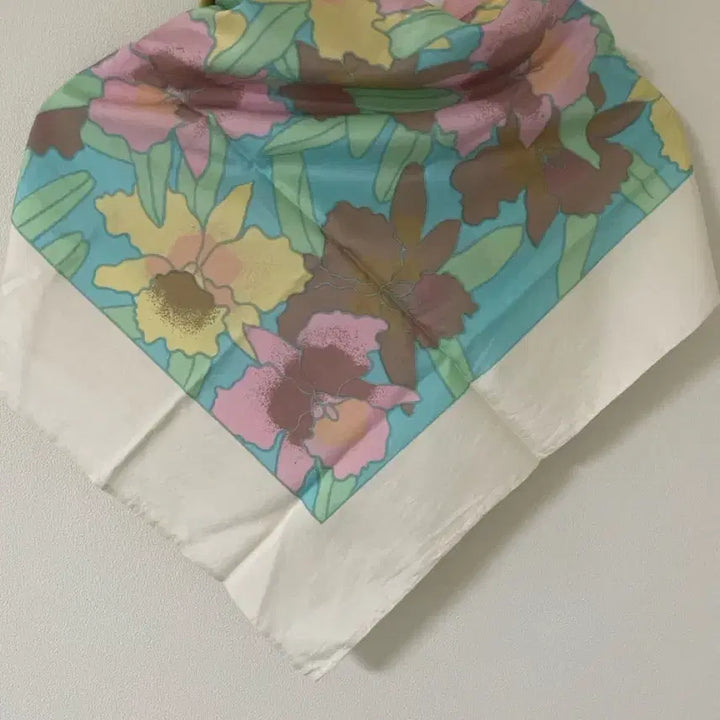 [BUNJANG] Shinawatra Silk Scarf / 태국제일오래된실크브랜드)Shinawatra 스카프