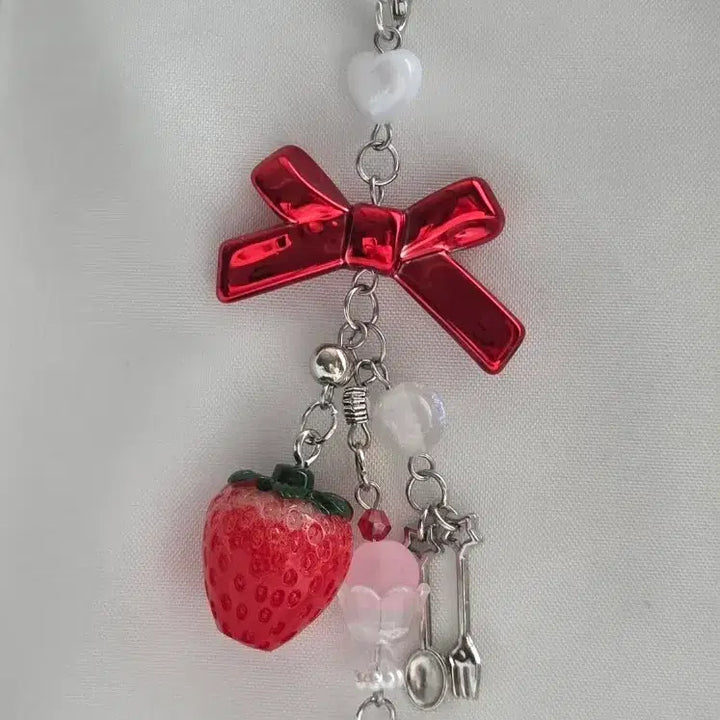 [BUNJANG] Handmade Strawberry Ribbon Keyring / 상큼 딸기 리본 키링