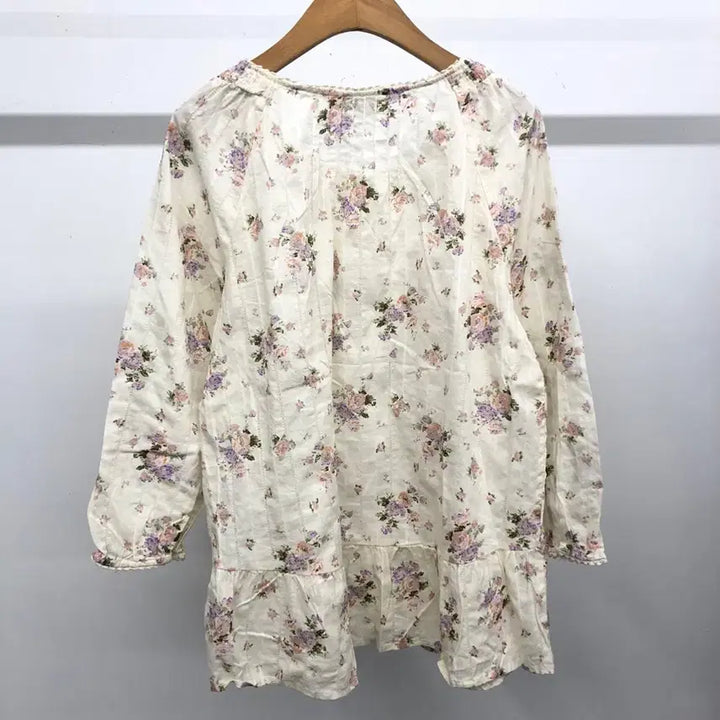 [BUNJANG] Thursday Island Floral Lace Blouse / 써스데이아일랜드 플라워 레이스 블라우스 S