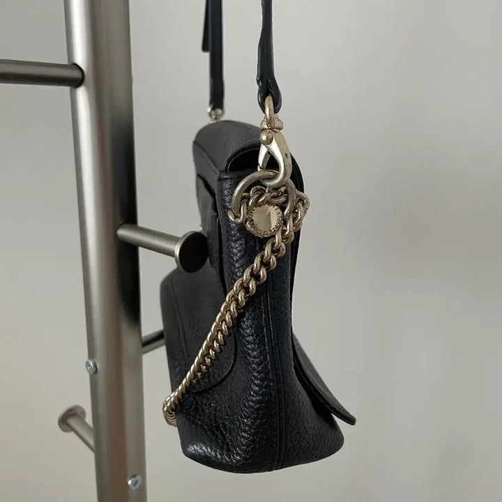 [BUNJANG] Metrocity Leather Crossbody Bag / 메트로시티(Metrocity) 레더 크로스백