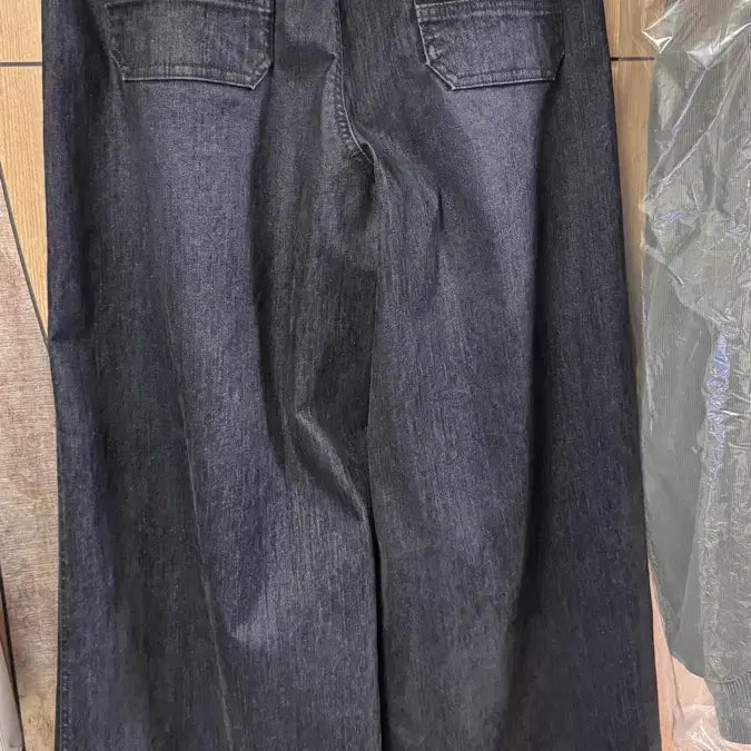 [BUNJANG] Juun.J 25FW Slub Velvet Denim Wide Pants / 준지 25fw 슬럽벨벳 데님 와이드 팬츠 44