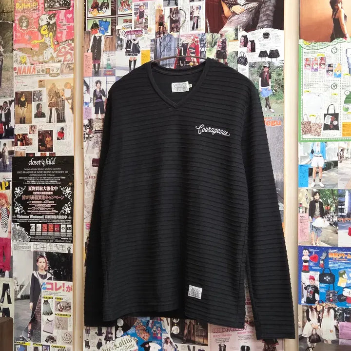 [SOLD OUT] JPN 스트라이프 자수 롱슬리브