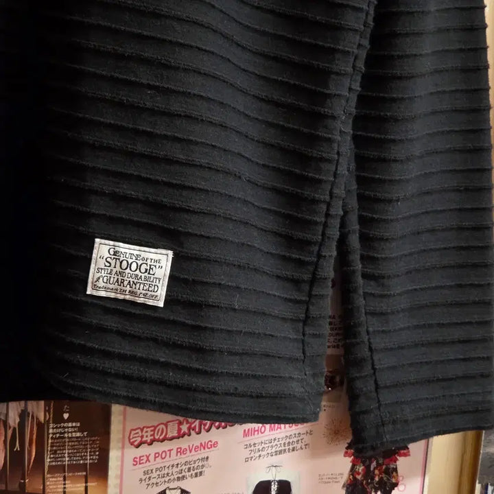 [SOLD OUT] JPN 스트라이프 자수 롱슬리브
