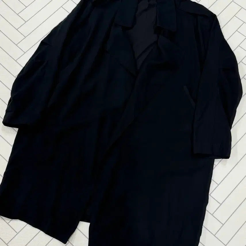 [BUNJANG] BY MIN Oversized Black Spring Coat Jacket / BY MIN 여자 free 오버사이즈 블랙 봄코트자켓
