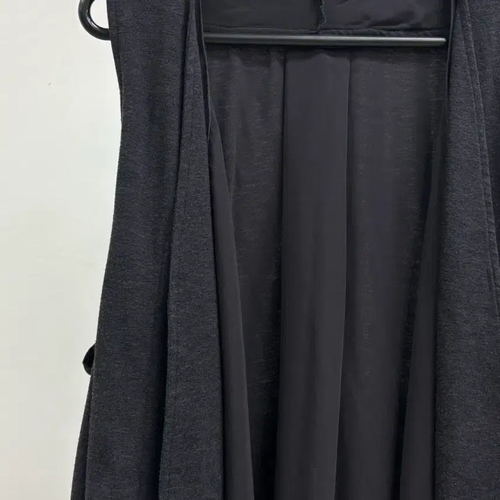 [SOLD OUT] 일본빈티지 차콜 베스트 조끼