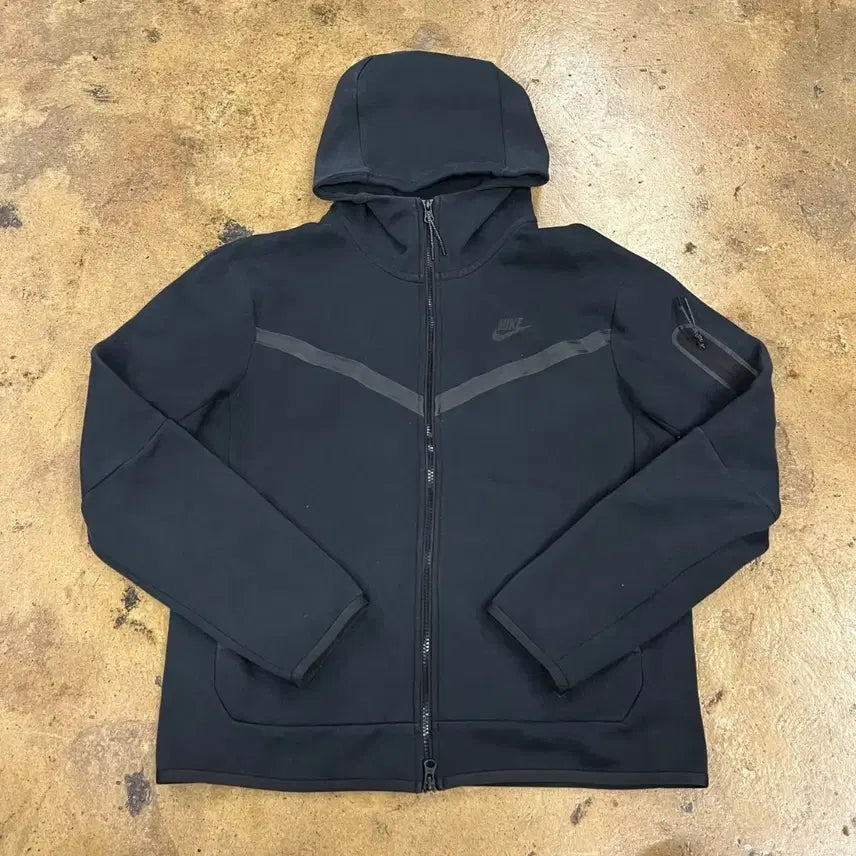 [SOLD OUT] [정품/L] 나이키 테크 플리스 후드집업 블랙