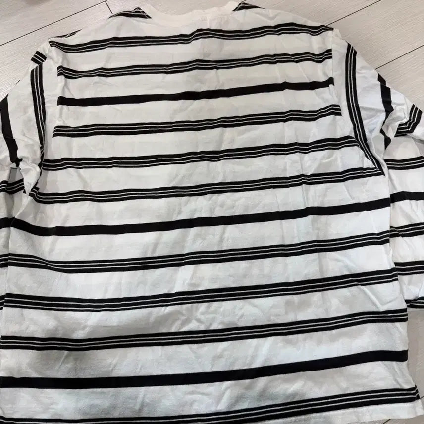 [SOLD OUT] 언유즈드 스트라이프 보더 티셔츠 롱슬리브