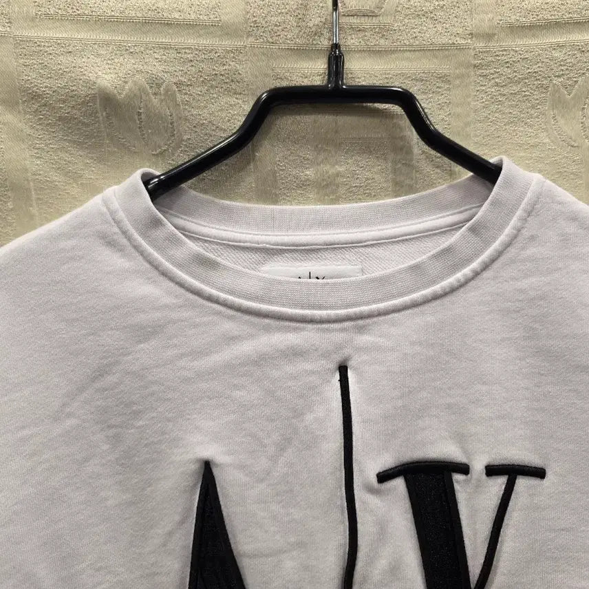 [BUNJANG] Armani Exchange White Crewneck Sweatshirt / 아르마니 익스체인지 화이트 맨투맨 티셔츠 S