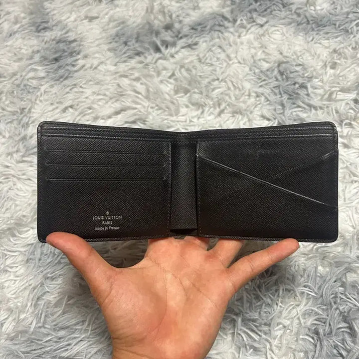 [SOLD OUT] 루이비통 이클립스 멀티플월릿 반지갑