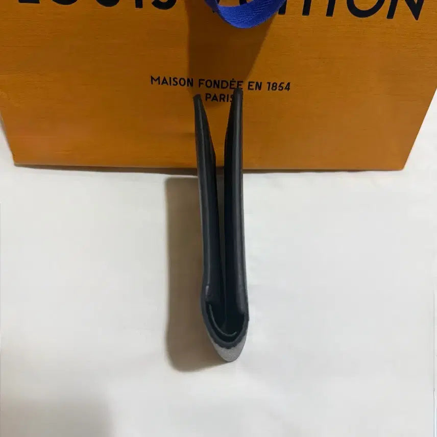 [SOLD OUT] [정품/S+급] 루이비통 이클립스 반지갑