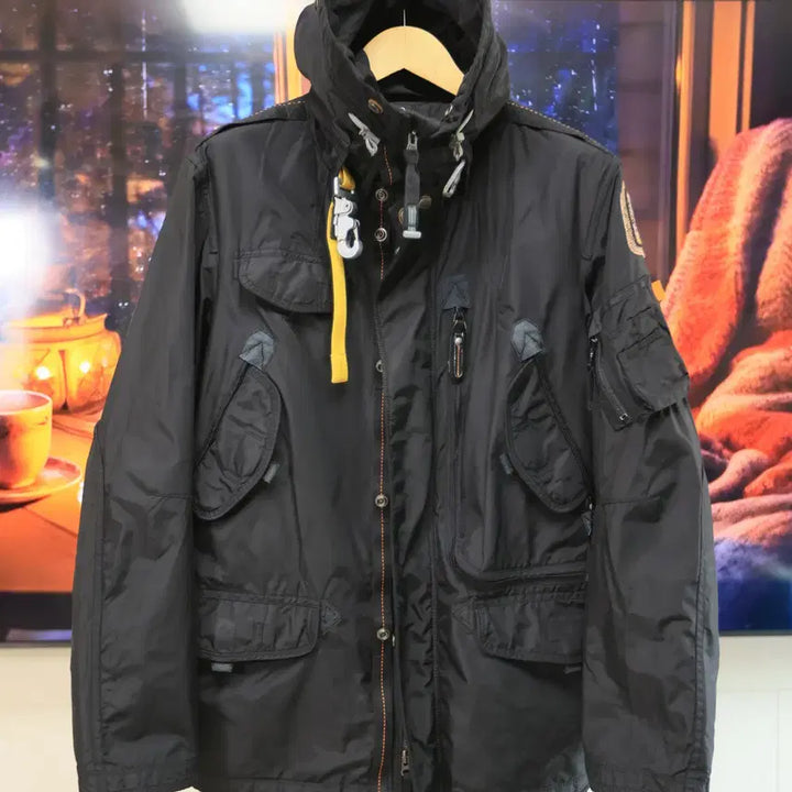 [SOLD OUT] 봄 가을 고민 끝내주는 파라점퍼스 실용 자켓