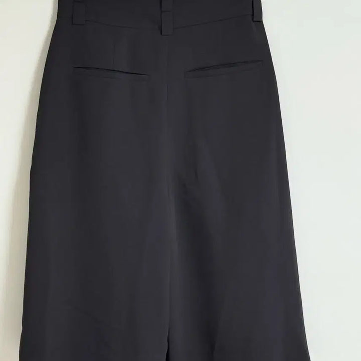 [SOLD OUT] 넘버프로젝트 반바지 택그대로 새상품 44