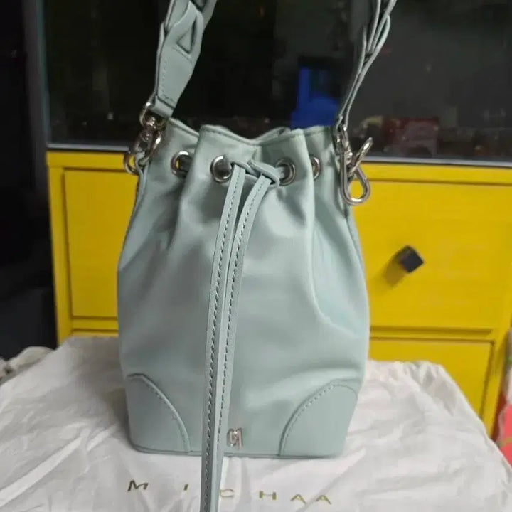 [SOLD OUT] 미샤버킷백