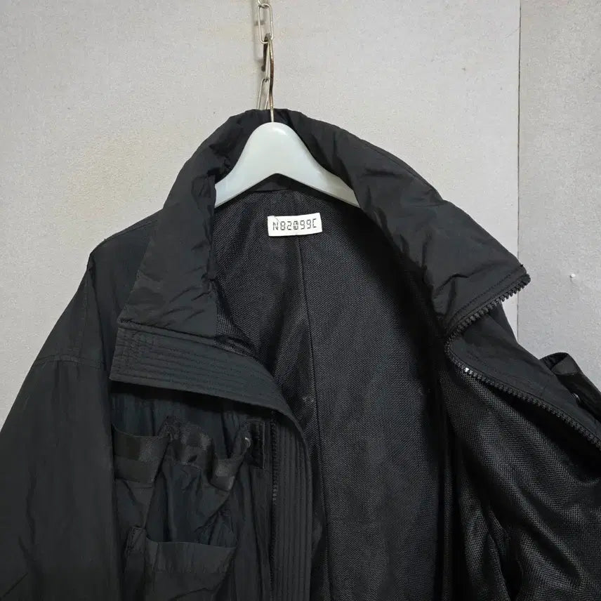[BUNJANG] Shinsegae Windbreaker Jacket 105 / 신세계 바스락소재 바람막이 점퍼 105  n4711