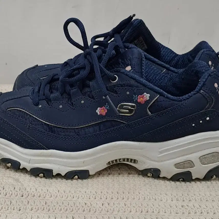 [BUNJANG] Skechers Navy Sneakers 240 / 스켓쳐스 운동화  240