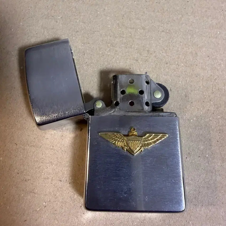 [BUNJANG] Zippo U.S. Navy Wings Lighter / Zippo 지포라이터 U.S. Navy Wings 미해군항공대