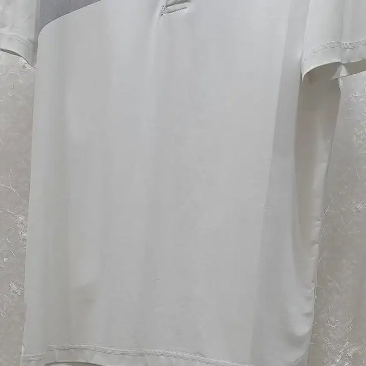 [BUNJANG] KARA T-Shirt &amp; Tight Skirt Set / 타이트스커트  카라면티셔츠   100