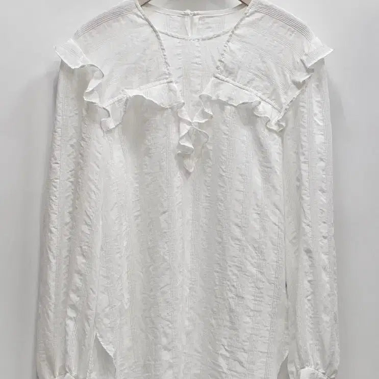 [BUNJANG] Sisley Ruffle Blouse / 시슬리 러플 블라우스