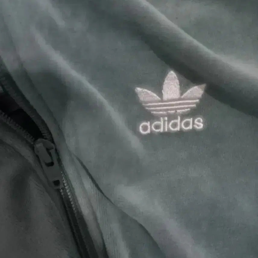 [BUNJANG] Adidas Velvet Mint Sky Blue Track Top Jersey Jacket (Size M) / 아디다스 벨벳 민트 스카이블루 트랙탑 저지 져지집업 95/M