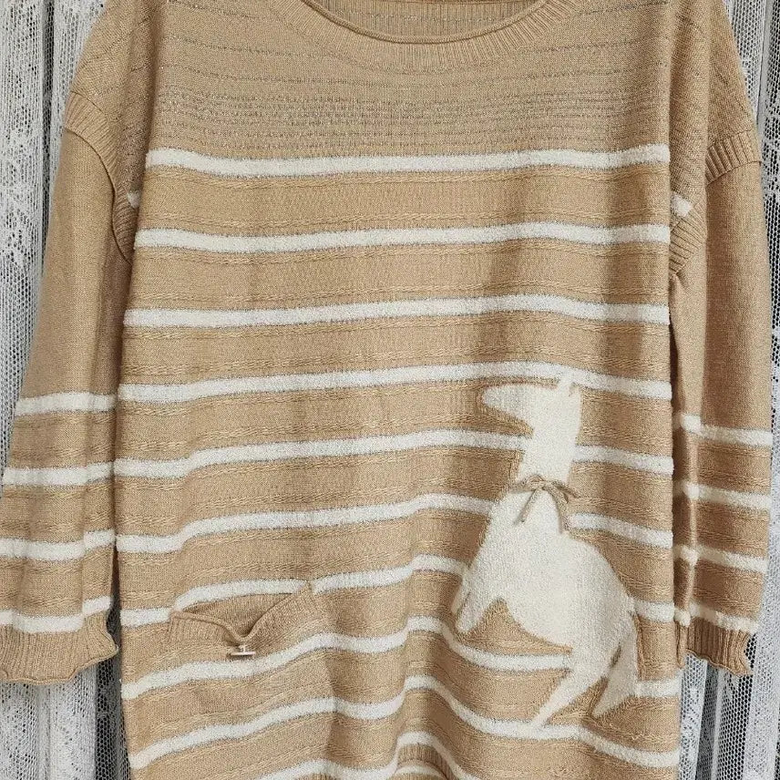 [BUNJANG] Beige Striped Horse Pattern Knit Sweater / 베이지 스트라이프 말 패턴 니트
