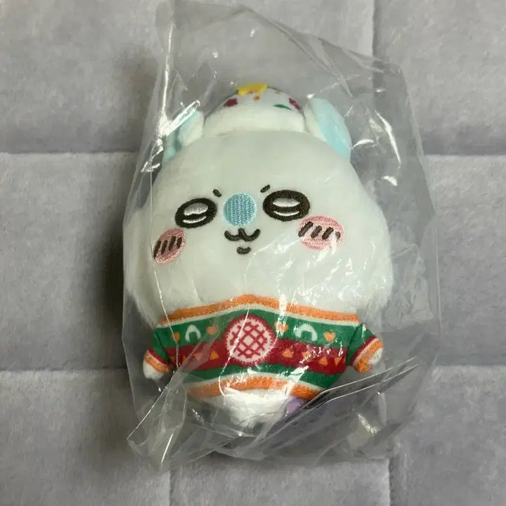 [BUNJANG] Chiikawa Momonga Plush Doll / 치이카와 세븐일레븐 쿠지 모몽가 인형